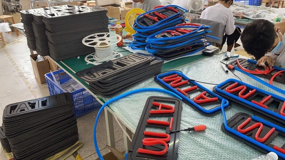 ATM Neon Sign (Blue) - Image 9