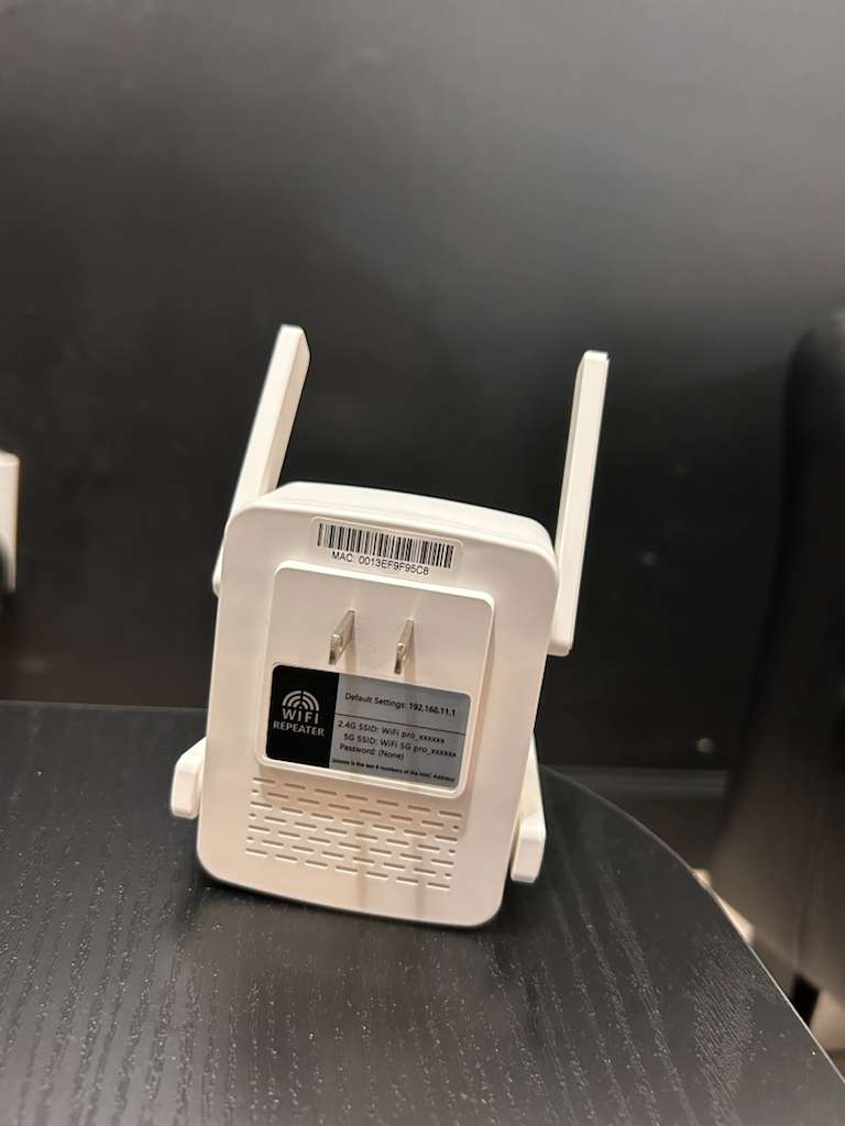 1200M WiFi Extender, Dual Band 5G/2.4GHz, 360° with 4 Antennas Full Coverage WiFi Signal Enhancer, Wireless WiFi Signal Amplifier (Unable to Recognize passwords with Special Characters) - Image 2